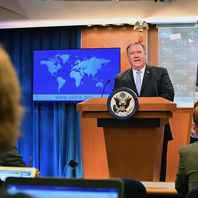 美國國務卿蓬佩奧指控伊朗革命衛隊在歐洲的心臟地帶，執行刺殺行動，卻未提出任何證據。   圖：翻攝美國務院臉書