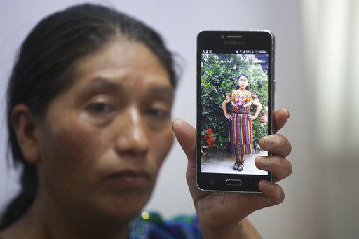 23日一名19歲瓜地馬拉少女為了全家生計，跨越2000多公里企圖到美國找工作，但甫踏上德州便遭邊界巡防人員擊斃。   圖：達志影像/美聯社