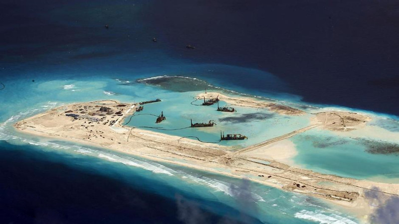 五角大廈今天仍對中國將南海島礁軍事化加強言詞攻詰，宣稱有能力擊毀這些人工島。   圖 : 翻攝自exmoo.com