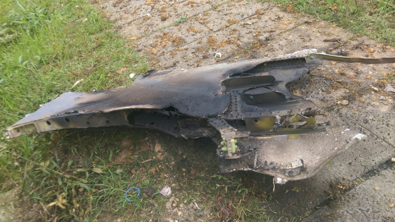 警消人員發現戰機殘骸。   圖：基隆市消防局/提供