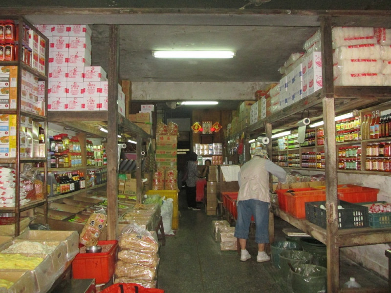 台農醬園5月29日向衛生局表示，「蘿蔔乾(珍珠脯)」均販售給零售市場散客。   圖：台北市政府／提供