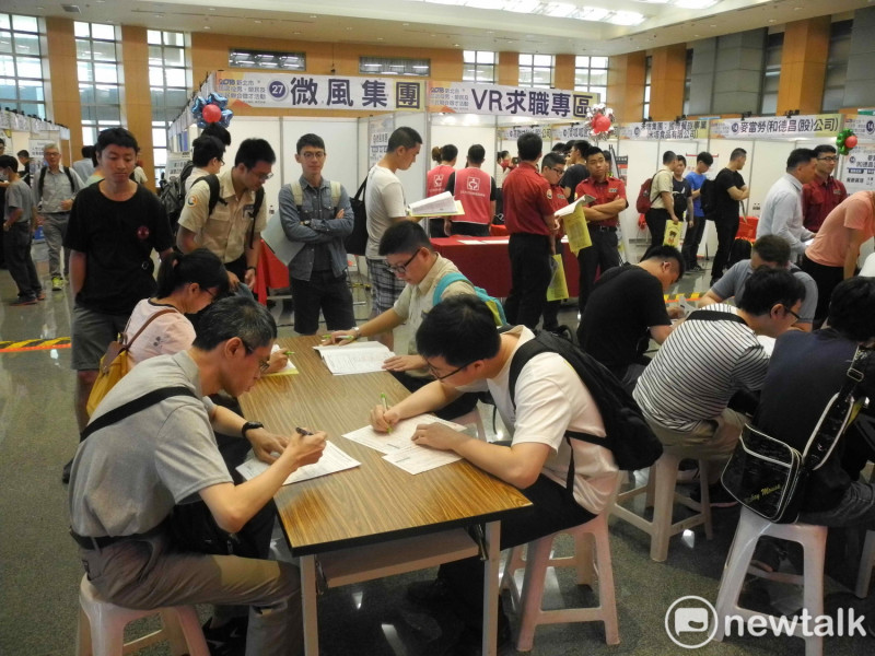 勞動部勞發署北分署將在12月14日於台北車站，舉辦職業訓練成果展。（示意圖）   圖：王峻昌／攝                                                                                         