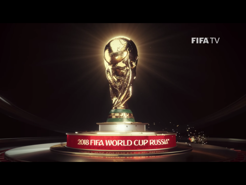 2018年第21屆世界盃足球賽今（14）日在俄羅斯正式揭開序幕，來自5大洲的32隊頂尖國腳陸續開踢，更將吸引全球大批球迷湧入主辦國，經濟效益十分可觀。   圖：翻攝自世足賽官網視訊（FIFA TV）