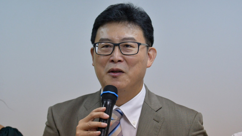 民進黨台北市長候選人姚文智趕在623首次造勢大會前，確立競選團隊主要成員。   圖：台灣社提供