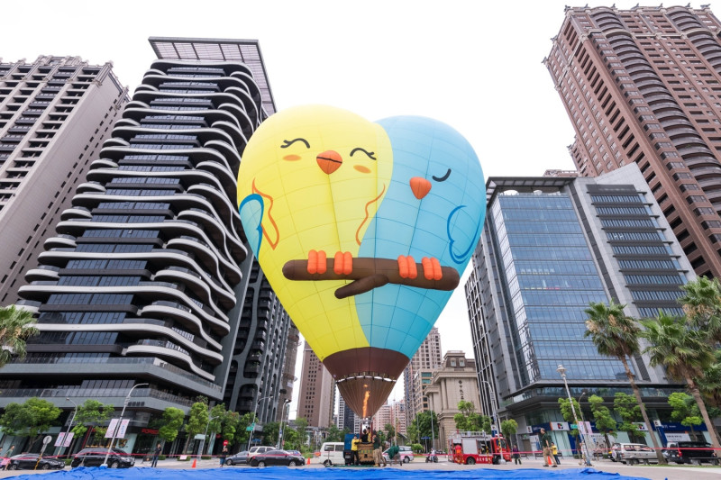 石門水庫熱氣球嘉年華將於6月23日至7月1日連續9天在南苑舉辦，今年(107)石門水庫熱氣球嘉年華已邁入第三屆。   圖：桃園市政府提供