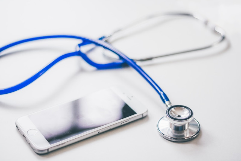 醫學領域與智慧型手機的結合，將是未來的趨勢。   圖：pixabay