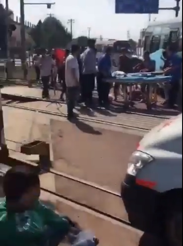 西安驚傳公車隨機砍人，總計十人重傷送醫，其中兩人不治身亡。   圖/翻攝自微博