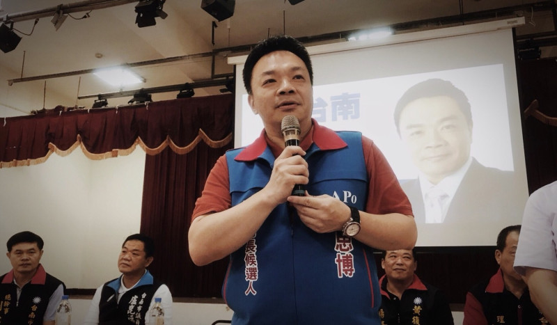 圖說：高思博在學甲區固本講座中表示，只要年底他當選台南市長，會立刻為台南農漁民打通開往大陸乃至世界的產銷大門。   圖：黃博郎/攝 