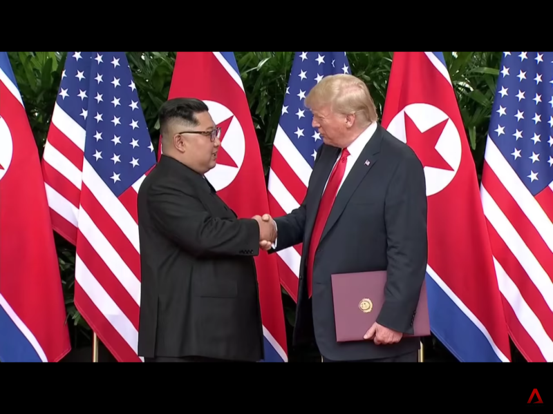 北韓領導人金正恩說，希望在美國總統川普第一個任期內實現朝鮮半島非核化，並敲定與南韓總統文在寅本月舉行第3次高峰會，共商邁向非核化的「實際舉措」。   圖：翻攝自Youtube