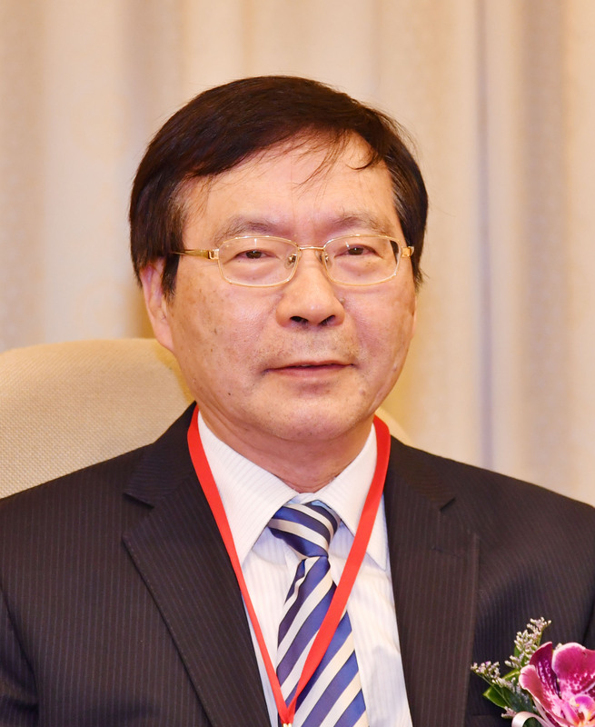 第32屆中央研究院院士選舉結果5日揭曉，本屆新科院士共選出21人，其中國立清華大學化學系教授鄭建鴻獲選為數理科學組院士。   圖/中央社