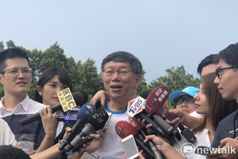 台北市議員王鴻薇憤怒指出，台北市政府近期大手筆砸市民納稅錢讓柯文哲和網紅合作。   圖：曾薏伃/攝