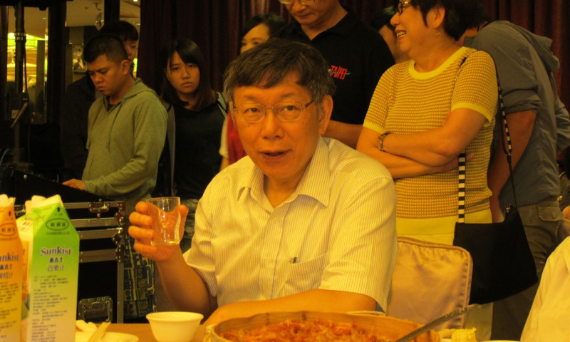 對於大巨蛋議題，台北市長柯文哲7日表示，即使罪大惡極，也要經過正當的審判程序。   圖：林朝億/攝