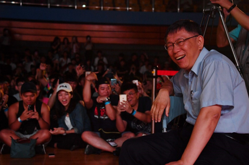 台北市長柯文哲出席世界霹靂舞爭霸賽臺灣資格賽。   圖：台北市政府提供