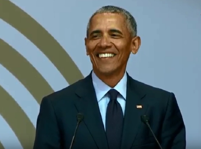 美國前總統歐巴馬今天發表演說紀念南非前總統曼德拉百歲冥誕。   圖：翻攝自Youtube