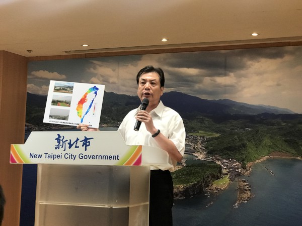 環保局長劉和然呼籲中央撤銷深澳電廠環評，回歸理性及專業評估，讓台灣民眾不被高污染性煤霾毒害。   圖：新北市政府/提供