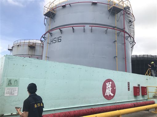 中油在澎湖湖西油庫漏油事件引發軒然大波，中油今(23)日公布7人懲處名單。
   圖：環保局/提供