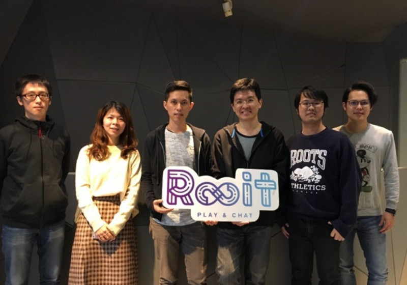 Rooit 團隊，左二起為行銷經理 Akimo、執行長 Paul、技術長 Peter。 

   圖：創夢實驗室/提供