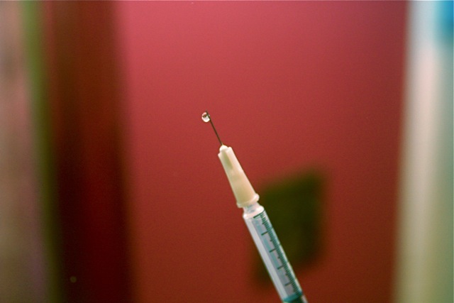 近日中國大陸疫苗醜聞引發關注，其中兩位股東順利躲過。
   圖：Flickr/Steven Depolo開放權限