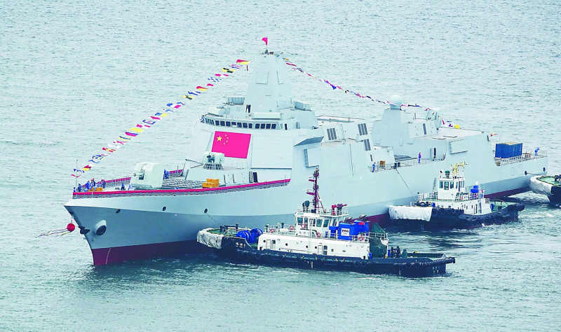 7月24日，拉薩市民政局回覆稱：市民政局諮詢了申報程序，並推進此項工作；目前，將初步和某海軍部隊對接萬噸驅逐艦，命名為「中國人民解放軍海軍拉薩艦」。   圖：翻攝自環球時報