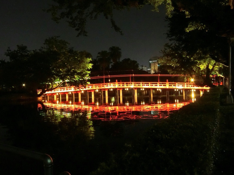 台中公園進行光環境再造計畫，將在七夕浪漫點燈。   圖：台中市政府提供