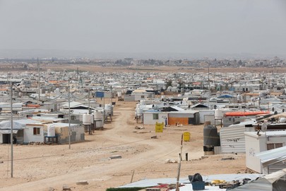 敍利亞逃避內戰的難民聚集在土耳其與約旦邊境，數量龐大。   圖：聯合國圖片/Sahem Rababah