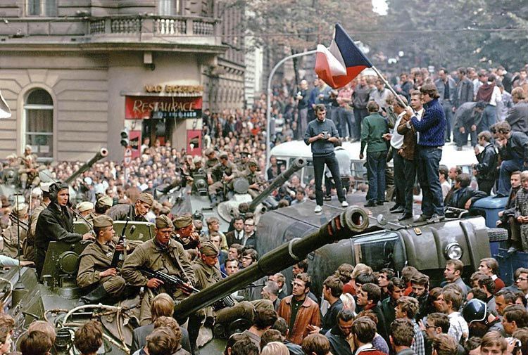 「布拉格之春」是政治民主化運動。   圖：翻攝自互動百科