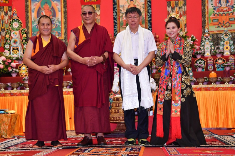 台北市長柯文哲今上午出席西藏宗教文化展。   圖：台北市政府提供