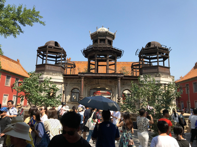 隨著宮鬥劇「延禧攻略」走紅，位於北京故宮東六宮的「延禧宮」近期湧入大量人潮。   圖/中央社