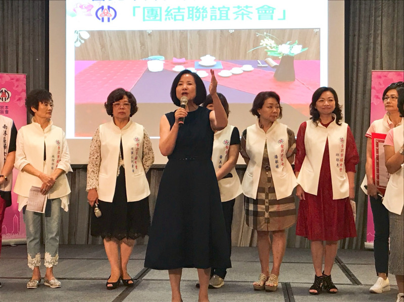 國民黨主席吳敦義夫人蔡令怡出席台北市婦女會團結聯誼茶會。   圖：聶良恩／攝