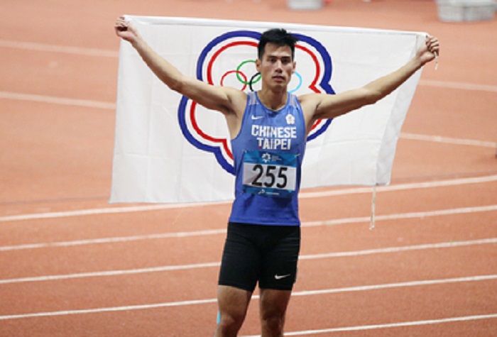 台灣田徑好手楊俊瀚29日晚間在男子200公尺決賽為中華代表團再添一面銀牌。   圖：中央社