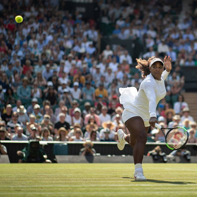 美國女網名將小威廉絲（Serena Williams）今天在美國公開賽第3輪，直落二拍落姊姊大威廉絲（Venus Williams）。   圖：翻攝自Serena Williams臉書