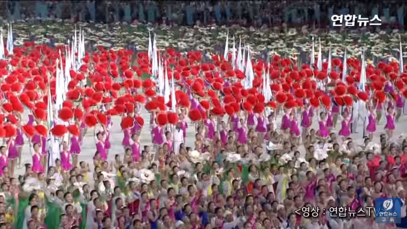 大大型歌舞體操表演團體。 圖:翻攝Youtube