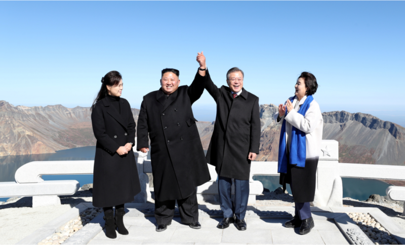 兩韓領導人在9月18日展開第三次「文金會」，兩韓聚焦北韓核問題等議題進行討論。   圖：達志影像/路透社