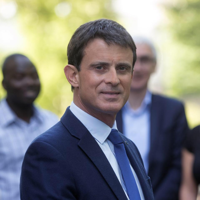 現年56歲的瓦爾斯出生於巴塞隆納，之後歸化入法國籍，擔任法國總理期間，以作風強硬聞名。   圖：翻攝瓦爾斯臉書