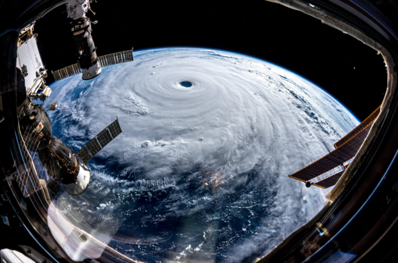 潭美颱風的「太空視角」照相當壯觀。   圖／nownews