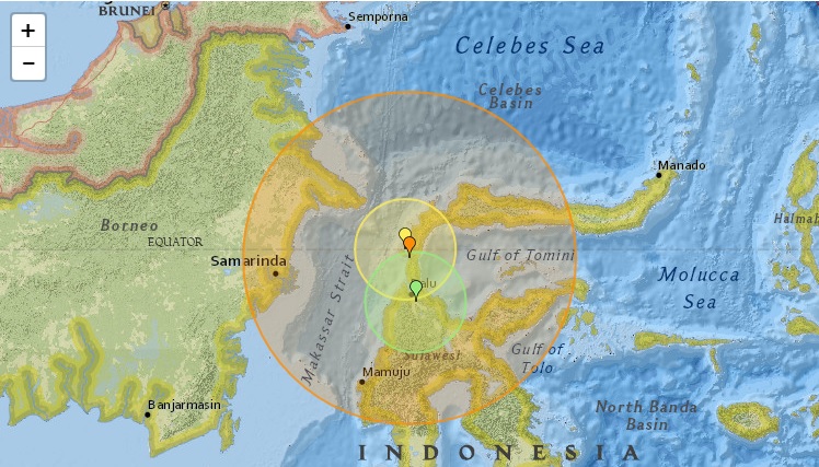 印尼蘇拉威西島（Sulawesi）稍早發生規模6.1地震後，又發生7.5強震。印尼當局已發布海嘯警報。   圖：擷取自earthquake track網站