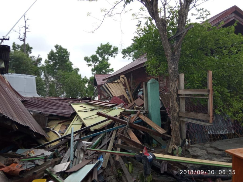 印尼蘇拉威西島巴路市（Palu）地震釀海嘯，造成災情嚴重。   圖：台灣世界展望會/提供