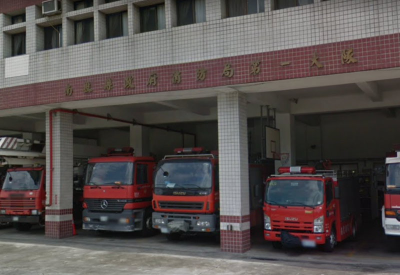 為搜救葉男，南投縣消防局及搜救隊共動員13名人力，超勤和物資費用合計8萬3922元。空勤總隊駕駛直升機救援五趟，採小時當計算基準，含人事費、油料費和保養維修等費用每小時以19萬4727元計算，11小時又25分鐘總費用為222萬3133元。   圖：翻攝自Google Map