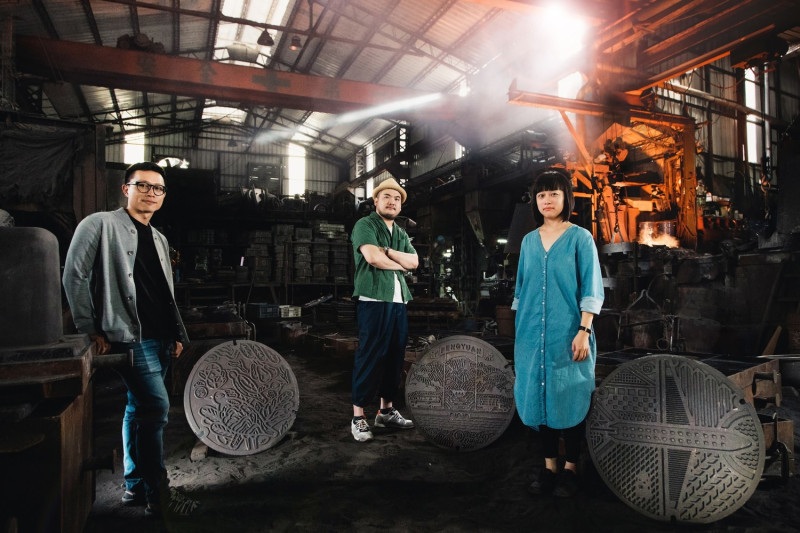 藝術家們，由左至右為川貝母、鄒駿昇、陳姝里。   圖：台中市政府提供
