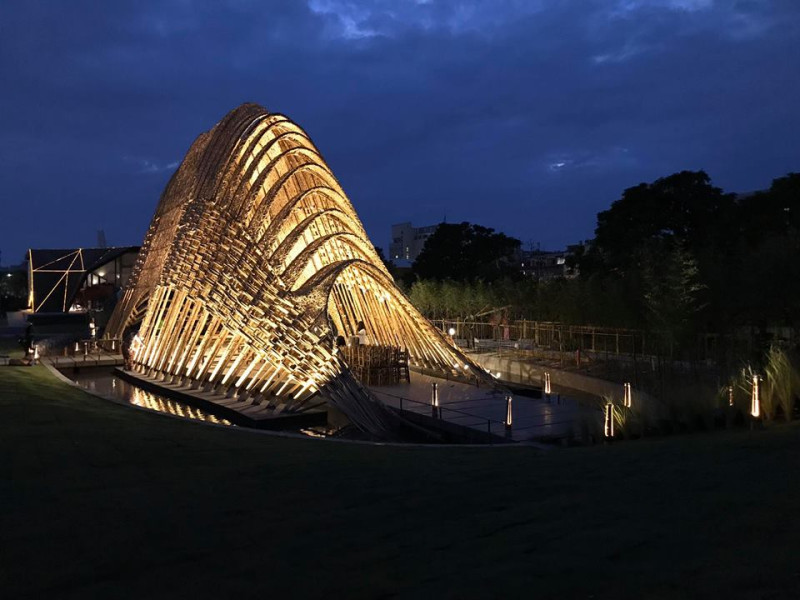 2018台中世界花博「竹跡館」入圍有建築界奧斯卡之稱的「WAF世界建築獎」，是台灣今年唯一入選的公共建設。   圖：翻攝自竹籟文創