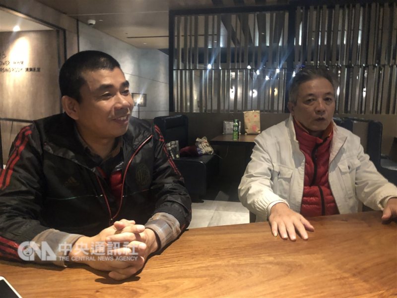 43歲顏克芬和63歲的劉興聯9月27日持有效中國護照從泰國過境台灣，卻表示要尋求政治庇護。   圖 : 中央社