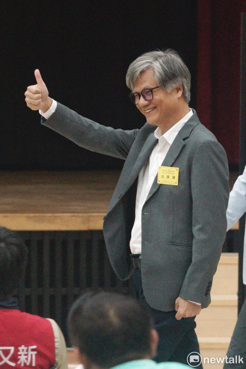 2018年參選台北市長的無黨籍候選人吳蕚洋，今年轉戰北市松山信義議員。   圖：張良一 / 攝(資料照片)