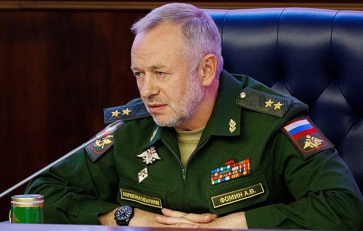 俄羅斯國防部副部長弗明指控美國出動無人機，轟炸俄駐敍利亞基地。   圖：翻攝俄駐汶萊使館推持
