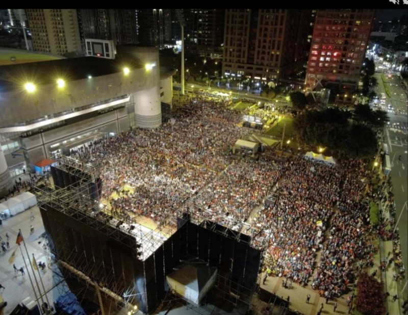 侯友宜選前之夜，吸引3萬民眾參與。   圖：侯友宜辦公室/提供