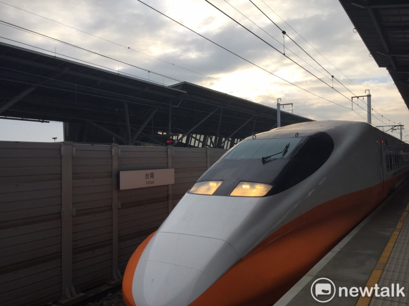 台灣高鐵公司今（13）日宣布將於元旦疏運期間（12月28日至108年1月2日）再加開6班次列車。   圖：閻芝霖/攝