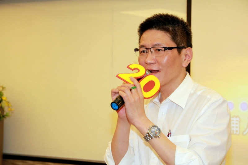 賴順仁6度當選台中市議員，傳出為國民黨中央內定北北屯立委補選徵召名單。   圖：翻攝賴順仁臉書