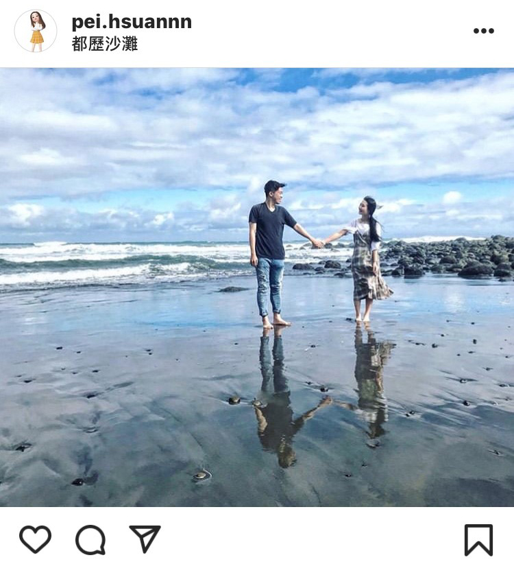 「都歷海灘」退潮前後一小時是最容易拍出天空之鏡的時間。   圖：翻攝自instagram pei.hsuannn／開放權限