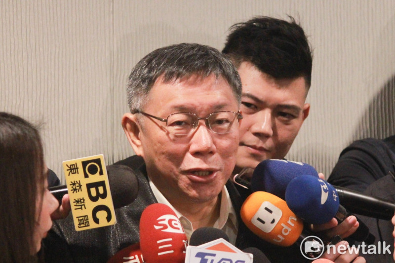 台北市長柯文哲今被問及組黨再選2020總統議題，笑回「八字沒有一撇」。   圖 : 周煊惠 / 攝