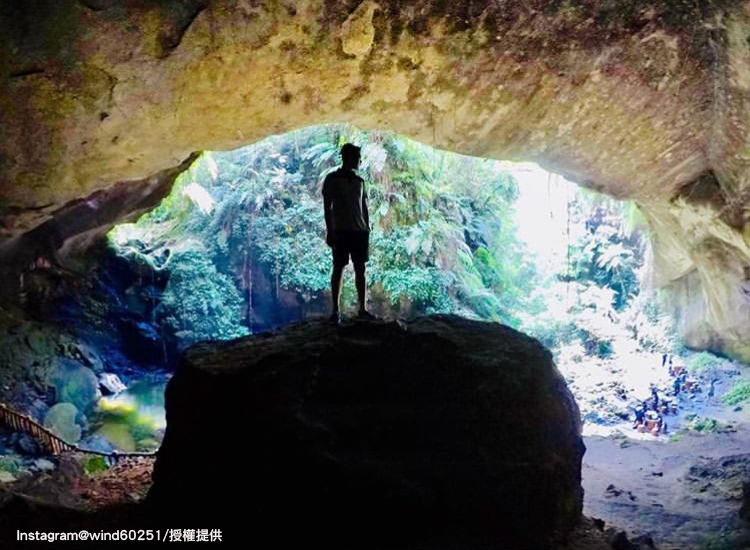 「三民蝙蝠洞」步道終點的洞穴秘境，猶如世外桃源般相當宜人。   圖：翻攝自instagram wind60251／開放權限