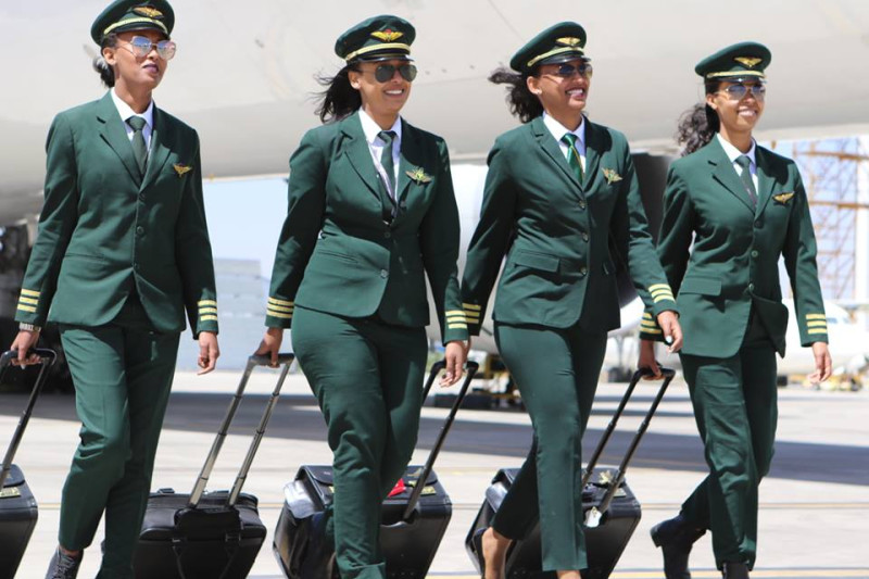 衣索比亞航空公司有16名女性飛行員，女性員工占比為35%。   圖：翻攝自衣索比亞航空臉書